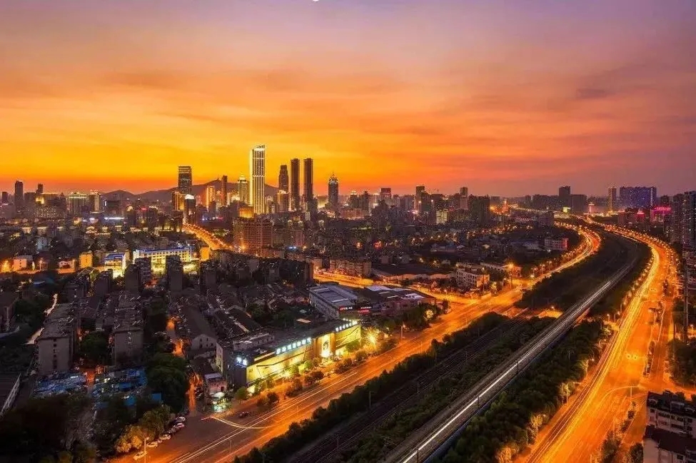 1612434870533489.jpg 640.webp (8).jpg