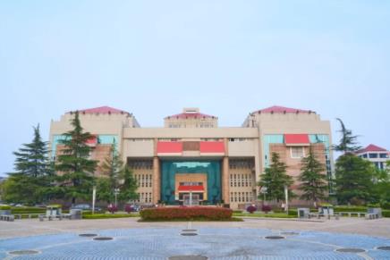 扬州大学1.jpg