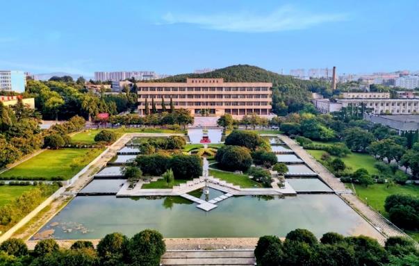 中国矿业大学徐海学院专业大揭秘|大数据专业：未来无限可能