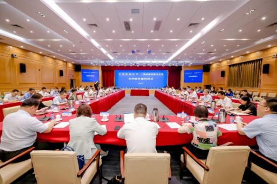 北航与中财大签署合作协议！将打造计算机+金融交叉培养模式