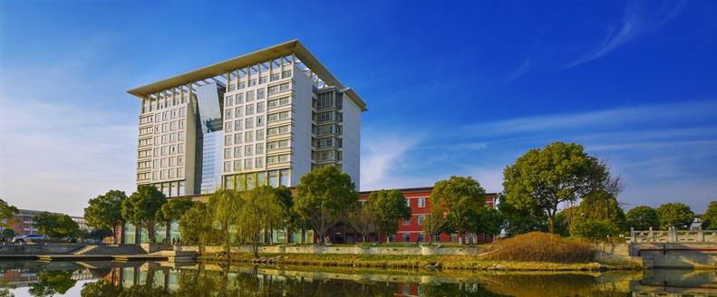 常州工业职业技术学院：与政企携手共建产业学院