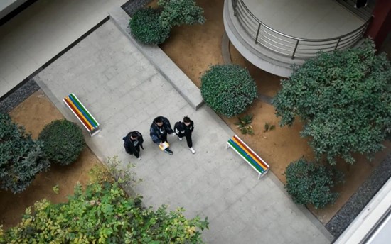 1705907282356394.jpg 南京交通职业技术学院几何之美5.jpg