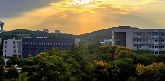 南京警察学院与湖北省公安厅签署战略合作框架协议