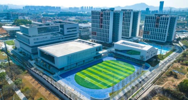 投资百亿！新大学，正式交付！