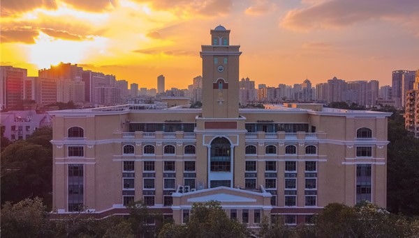 中山大学宣布将在香港建立高等研究院