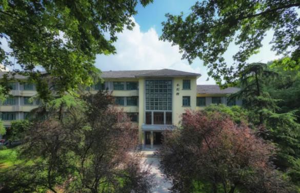 河海大学环境/生态学首次进入ESI全球前1&permil;