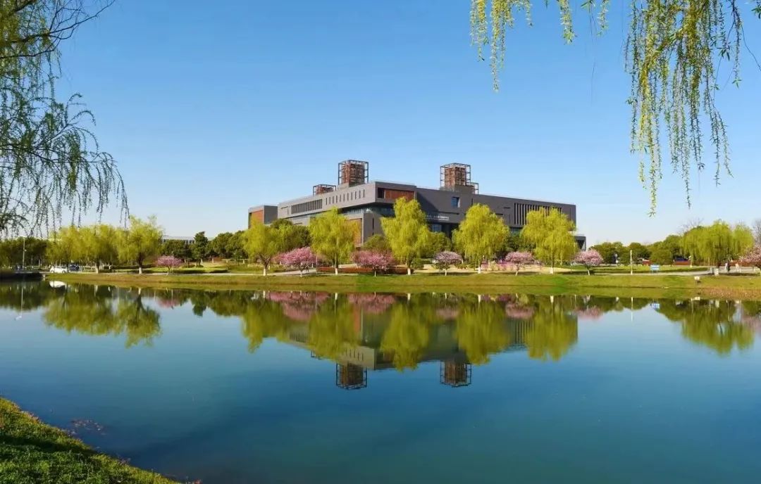 捷报频传，荣耀之光 ！奋进的南京工程学院！