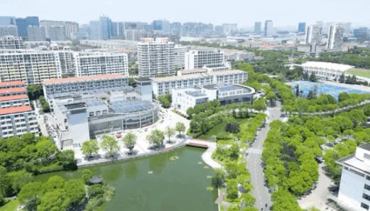 常州大学3.jpg