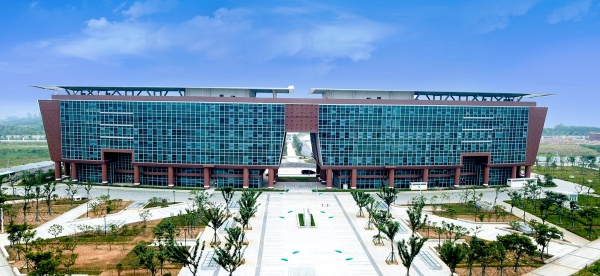 欢迎报考，南京工业大学浦江学院！
