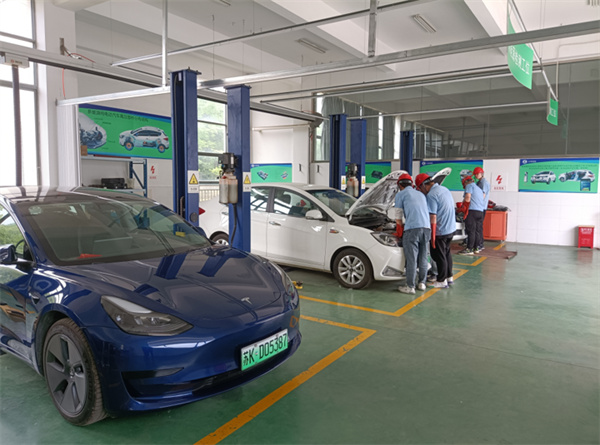 爱上江海·院长说学院 _ 走进智能装备与交通技术学院3.jpg