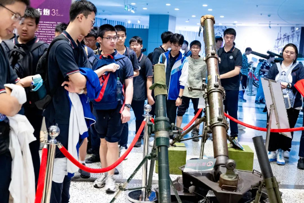 1721094002821786.jpg 【河西•高中】走进南大、东大、中科院……高中生提前开启大学“先修课程”13.jpg