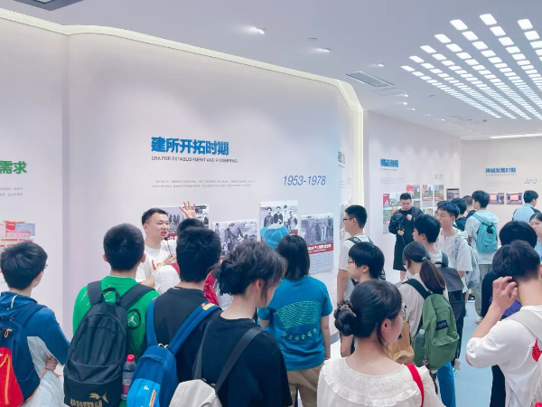 1721094065948444.jpg 【河西•高中】走进南大、东大、中科院……高中生提前开启大学“先修课程”18.jpg