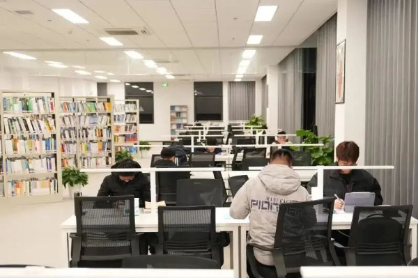 1721382038131377.jpg 【招生专栏】南京机电职业技术学院 2024年江苏高考招生指南27.jpg