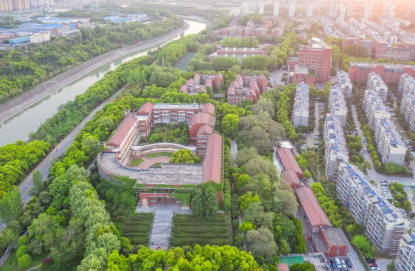 2024招生特辑_江南影视艺术职业学院3+2本科贯通培养项目39.jpg