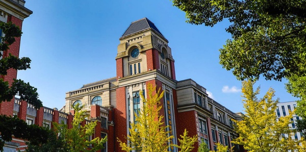 上海理工大学与上海交通大学签署合作协议