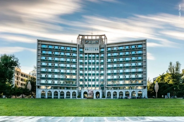 中国人民大学&ldquo;穿越历史&middot;走近法学&rdquo; 青少年体验营来啦！