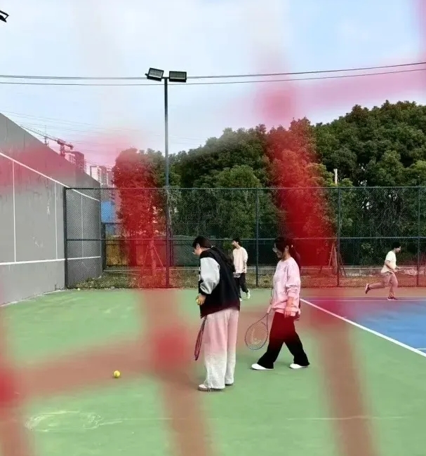 透过“缝隙”，看美好的苏卫校园生活！7.png