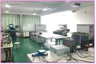 南京理工大学紫金学院智能制造学院4.png