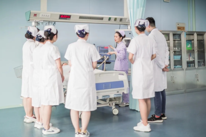 欢迎报考南京医科大学康达学院，您关心的问题都在这里！7.png