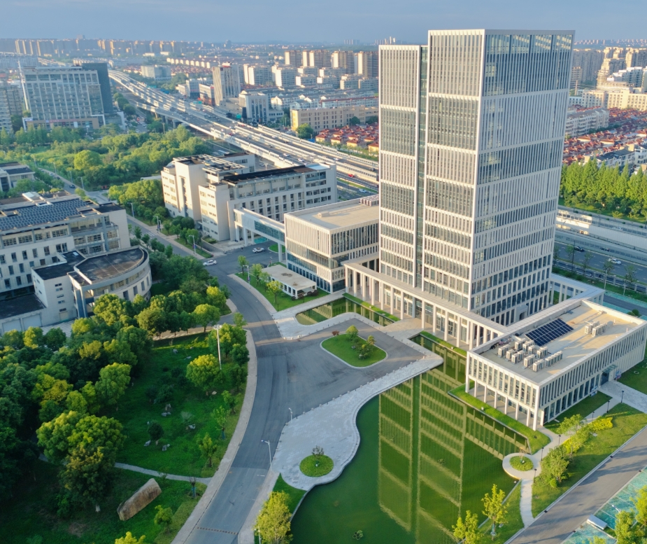 扬州职业技术大学2025江苏省普通类本科批次平行志愿投档线