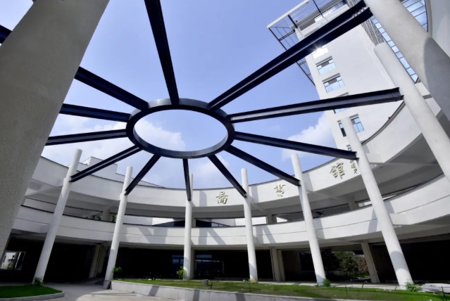 2025年江苏省普通高考报考指南，欢迎报考硅湖职业技术学院32.png