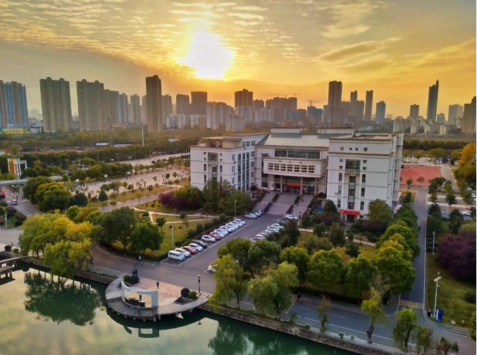 选址确定！一高校，将整体搬迁！