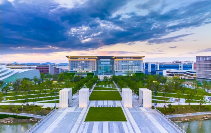 最小15岁，最高2米1！北京航空航天大学2025级新生大数据来啦！