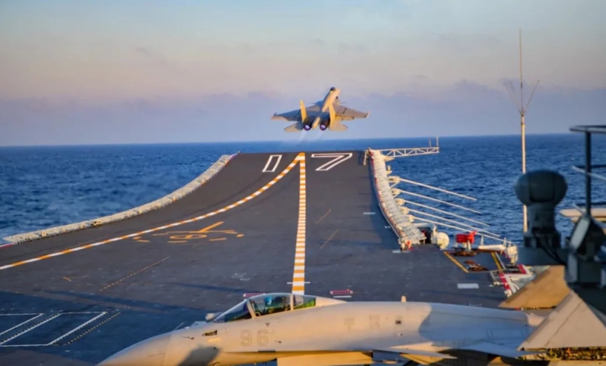 2026年度海军招收选拔飞行学员报名须知