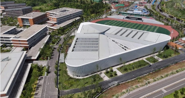 这地第一所本科大学，即将完工！