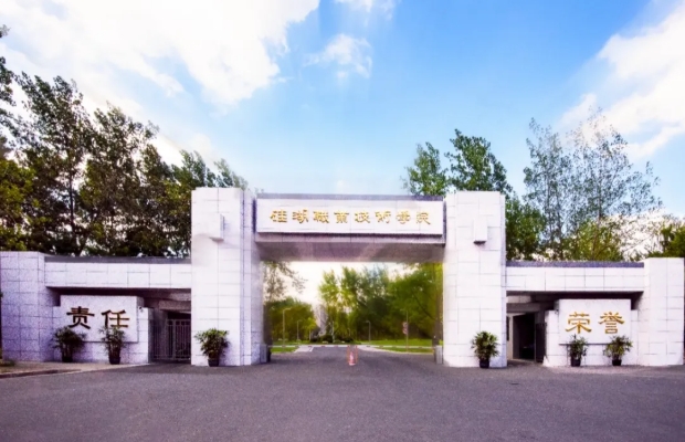 硅湖职业技术学院2.png