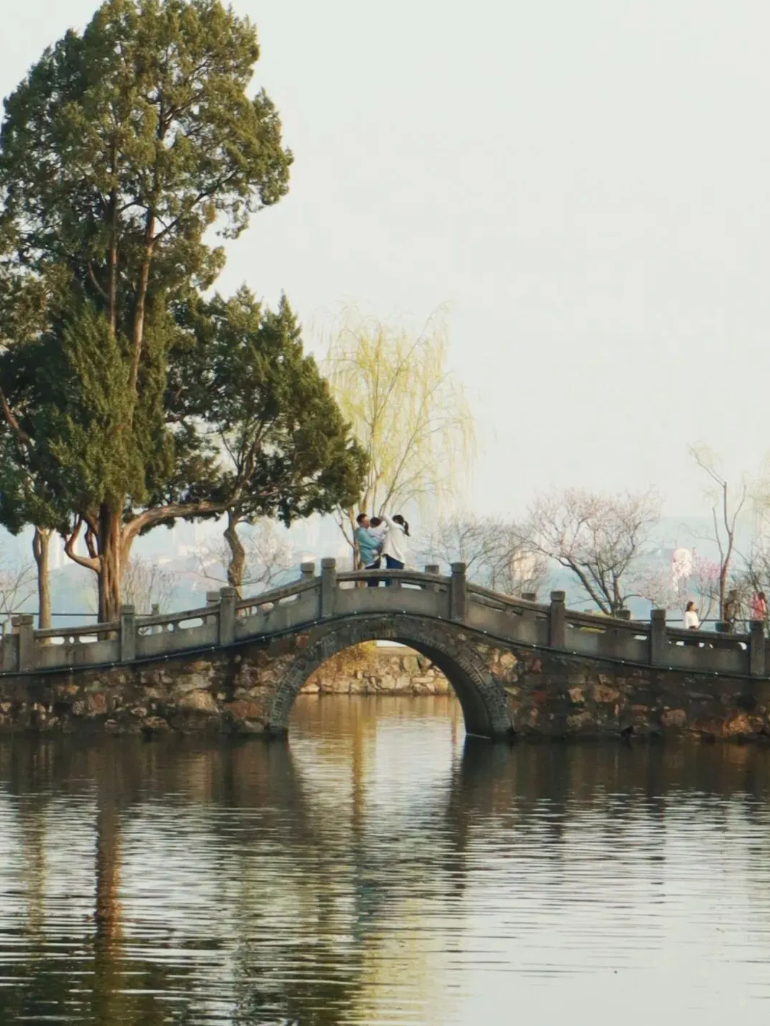 用几何打开无锡太湖学院16.png