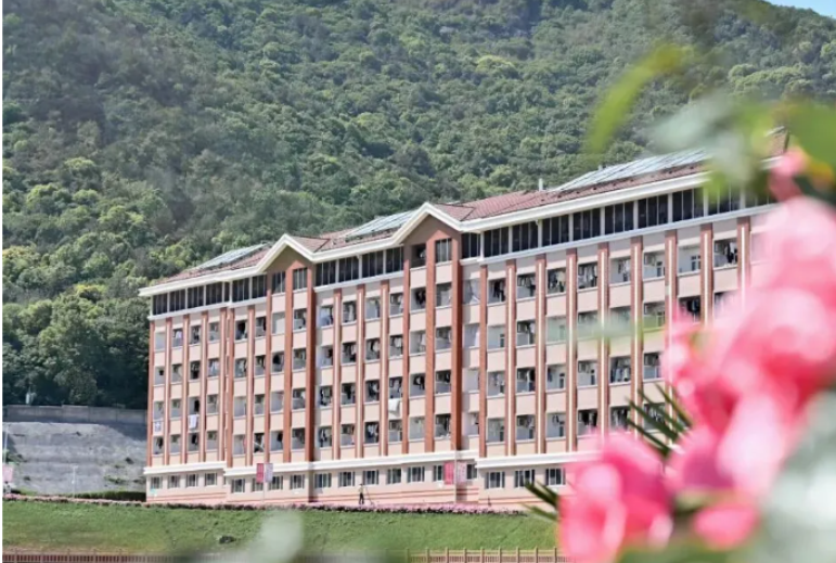 用几何打开无锡太湖学院
