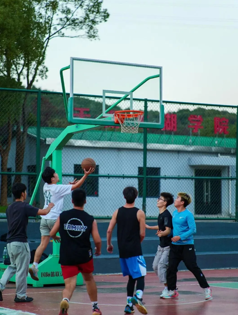 1780970449608422.png 遇见太湖的十二时辰12.png