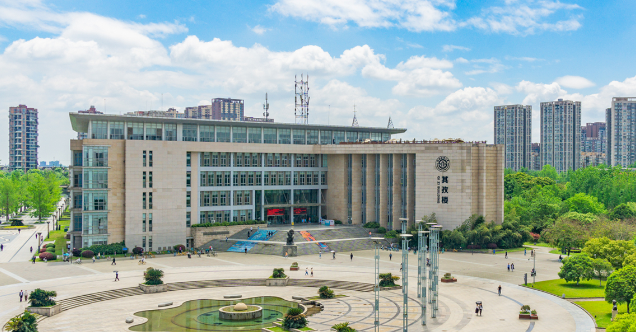 这所211大学官宣：自主选择毕业专业！