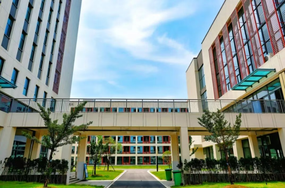 打破零散备考模式，湖南一高等职业院校成立专升本管理学院