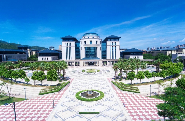 深化闽澳合作！澳门大学与华侨大学签署双学位合作协议！